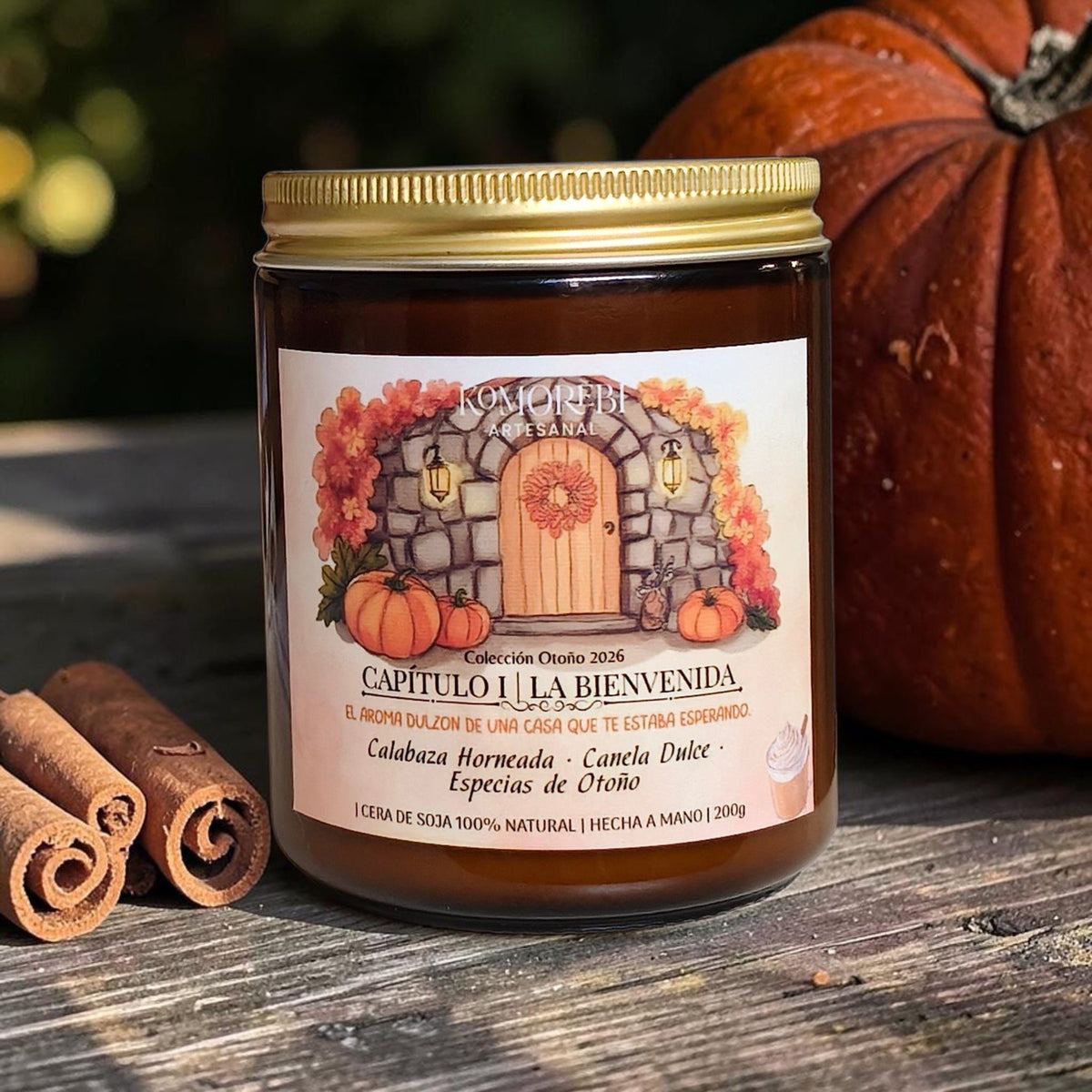 Vela Pumpkin Spice I Capítulo I : LA BIENVENIDA